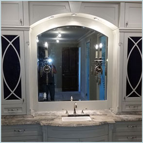 Arch top beveled mirror